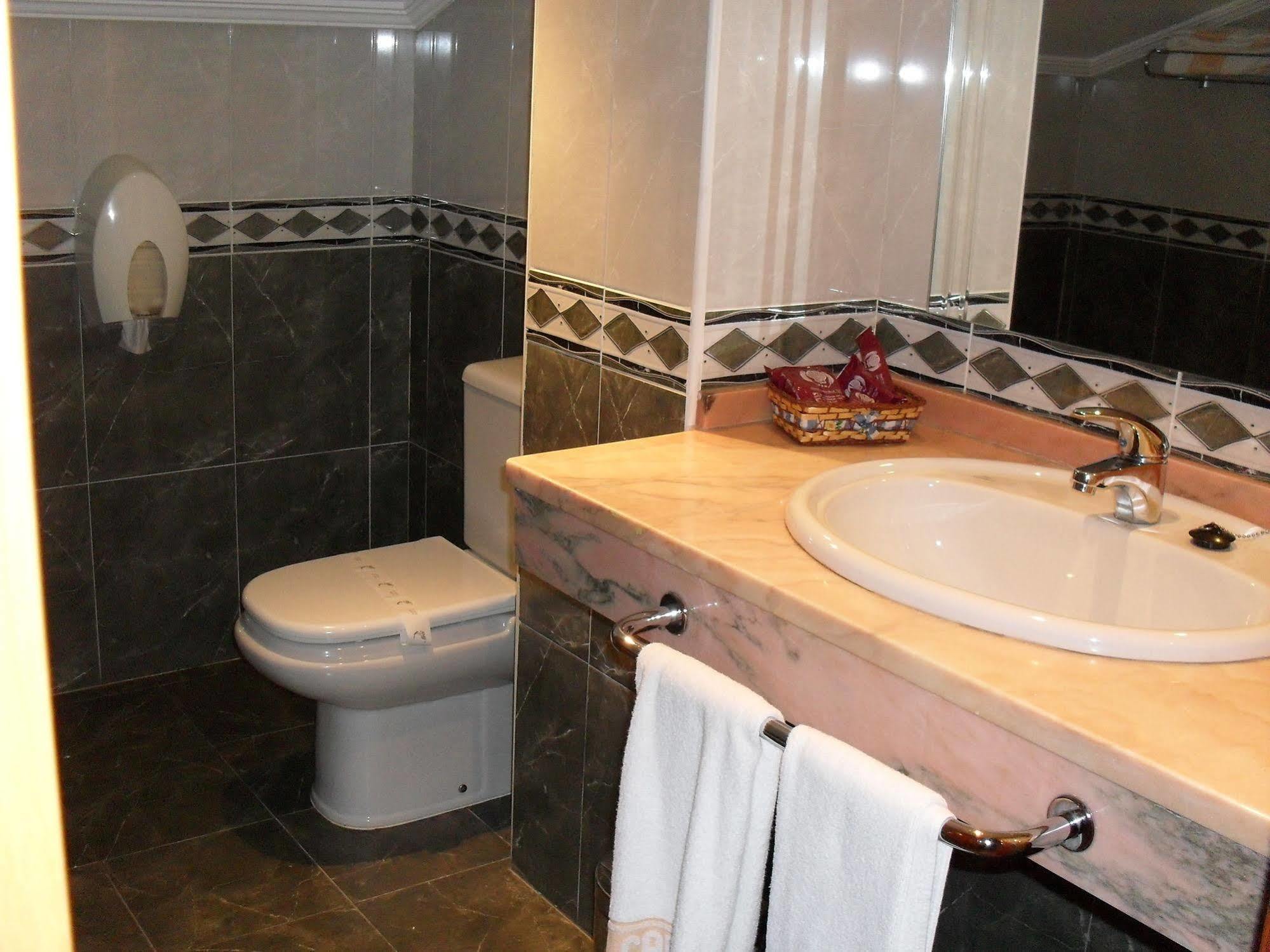 Hotel Camino Real Arcahueja Luaran gambar